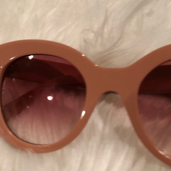 Amuse Society x D’Blanc Modern Lover Desert Rose😎 - Picture 12 of 14